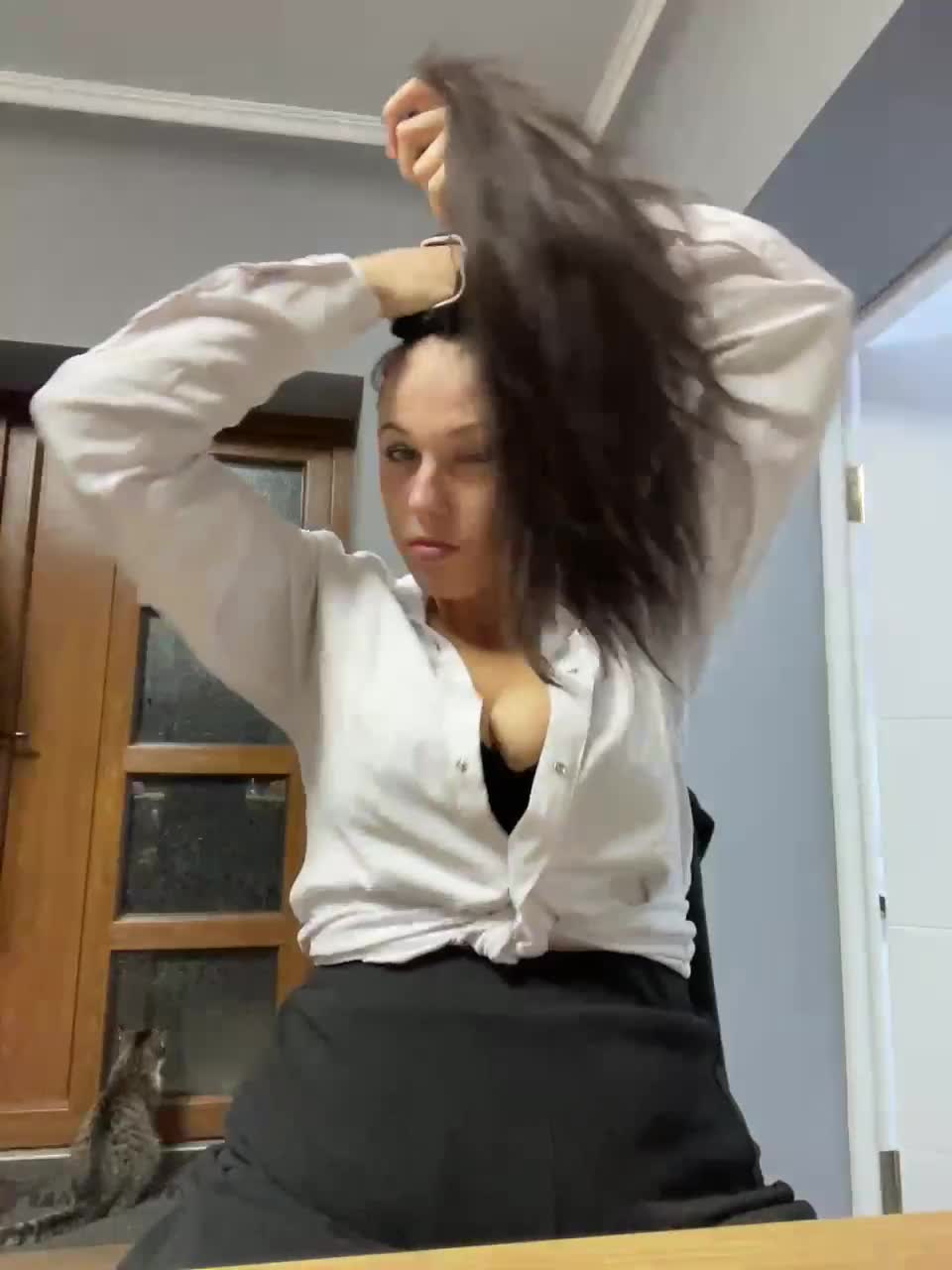 Potifays Live Sex December 10, 2025