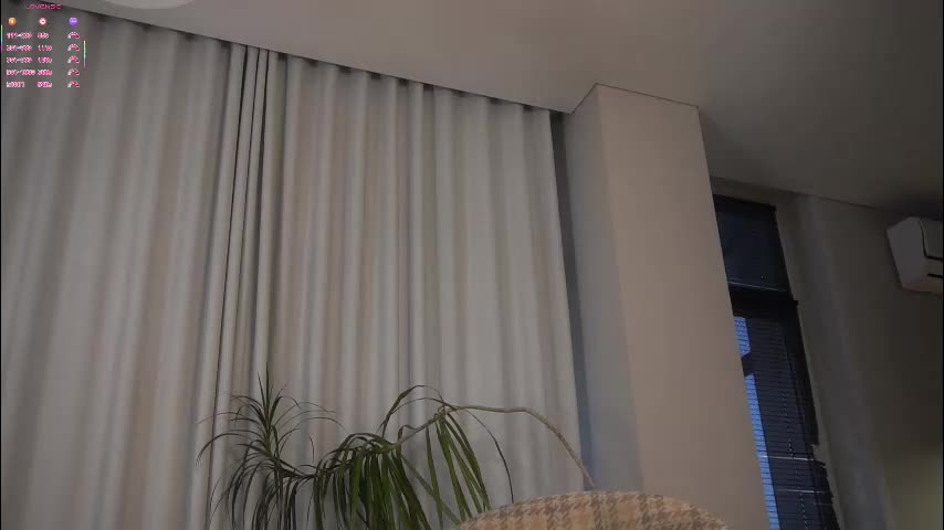 sandiule Live Sex December 14, 2025