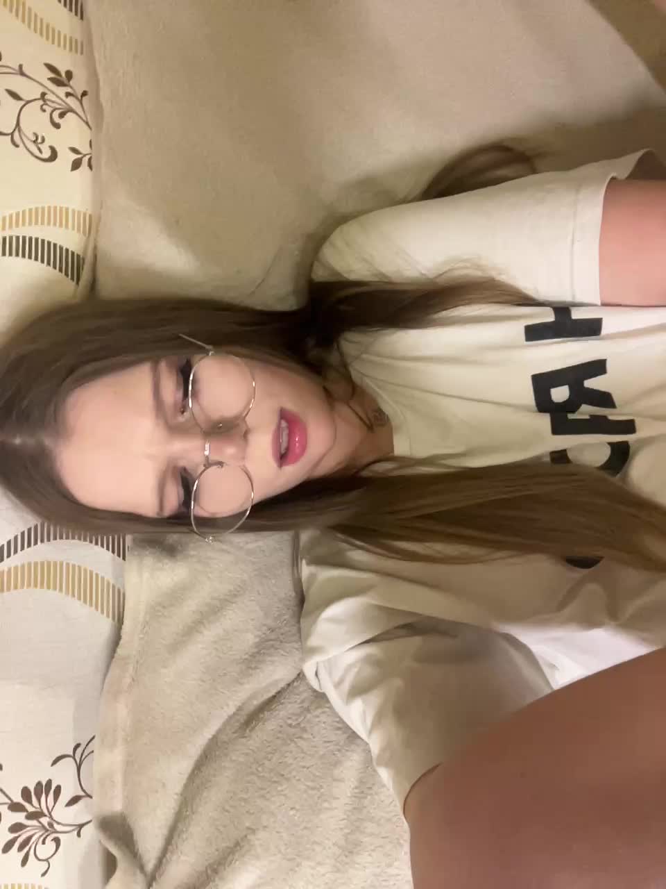 MelMooon Live Sex December 10, 2025