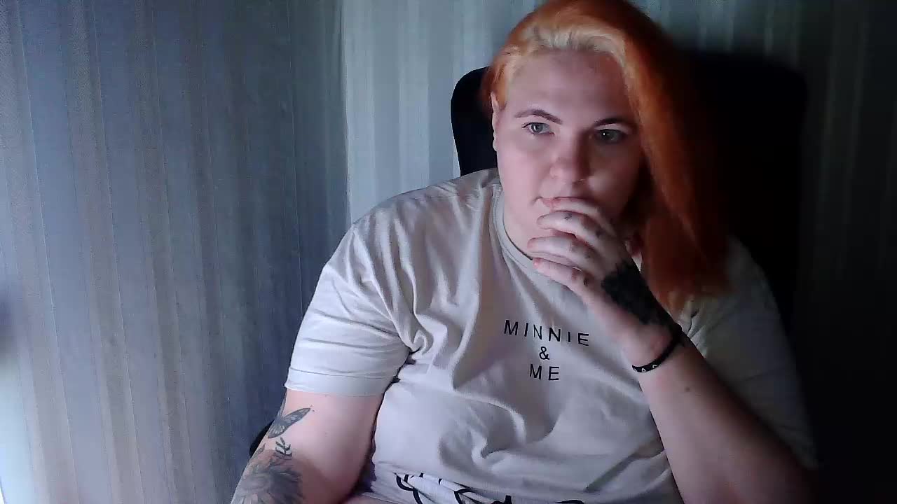 XLisaBlueX Live Sex December 10, 2025