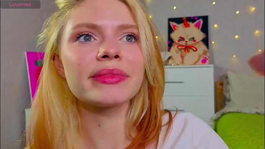red__candy Live Sex December 10, 2025