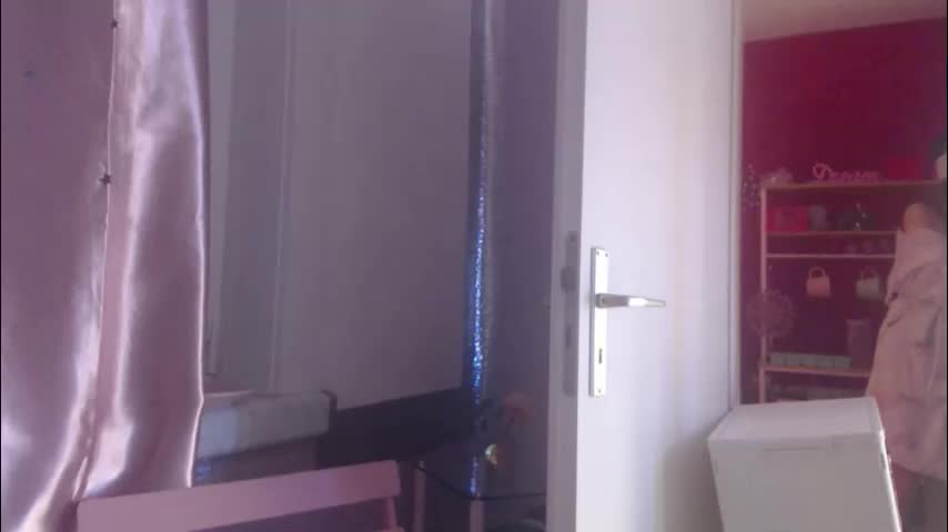 melli23 Live Sex December 10, 2025