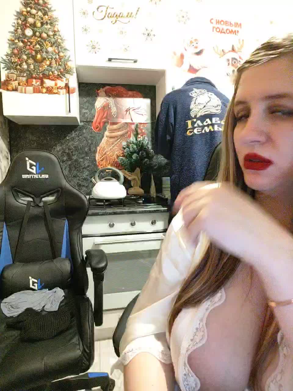 Innokentiy449 Live Sex December 12, 2025