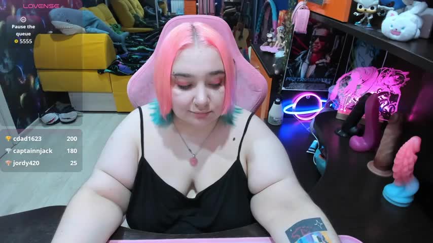 Softie_Sofy Live Sex December 10, 2025