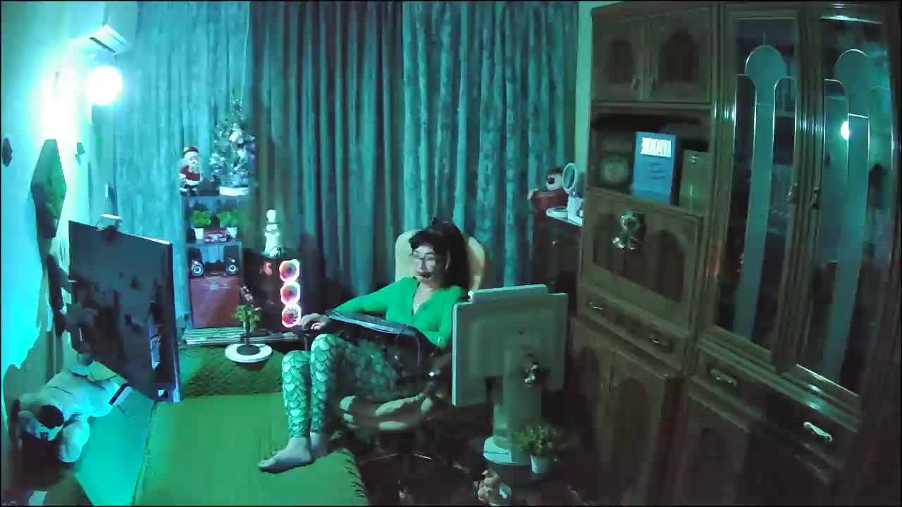 Infodar Live Sex December 10, 2025