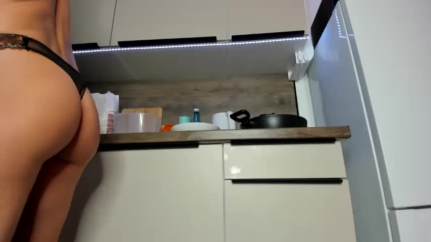 EditaMilf Live Sex December 13, 2025