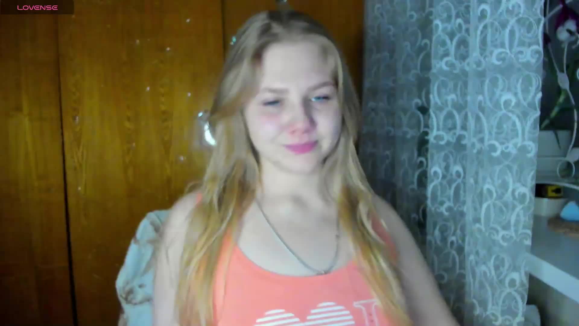 Emma-Frizea Live Sex December 10, 2025