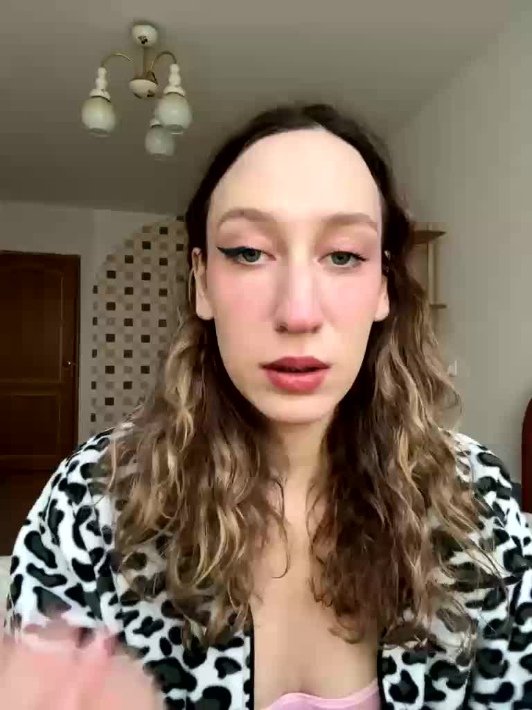 Chikipikin Live Sex December 12, 2025