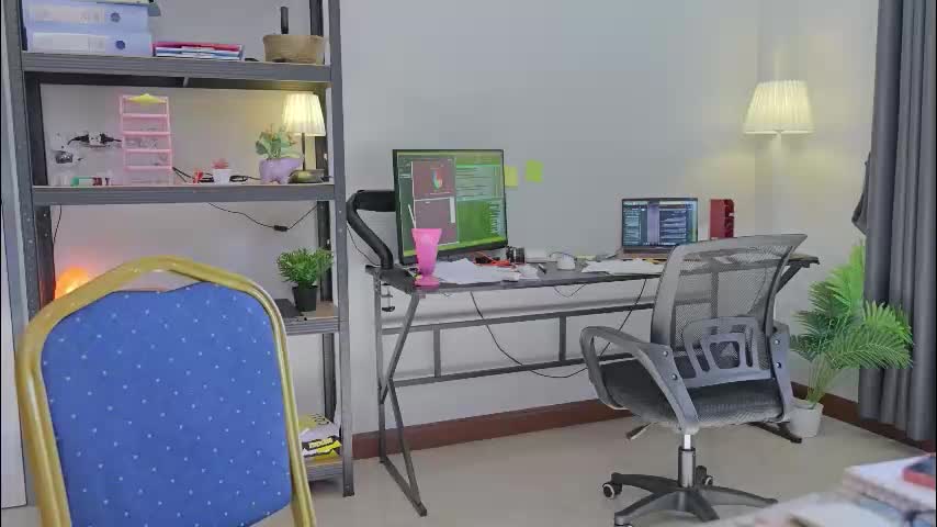 ellcrys Live Sex December 14, 2025