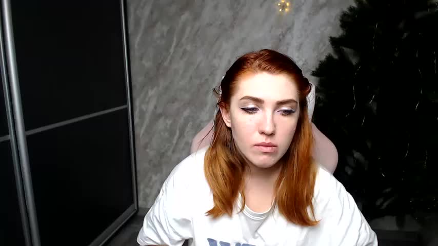 Reginasmilee Live Sex December 13, 2025