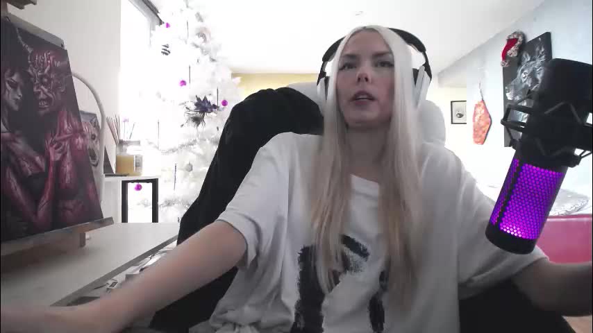 tinykylie Live Sex December 11, 2025