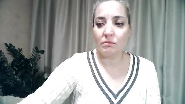 mariska-kiska Live Sex December 11, 2025