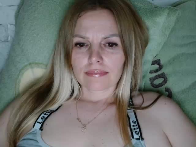 AngelAlone Live Sex December 13, 2025