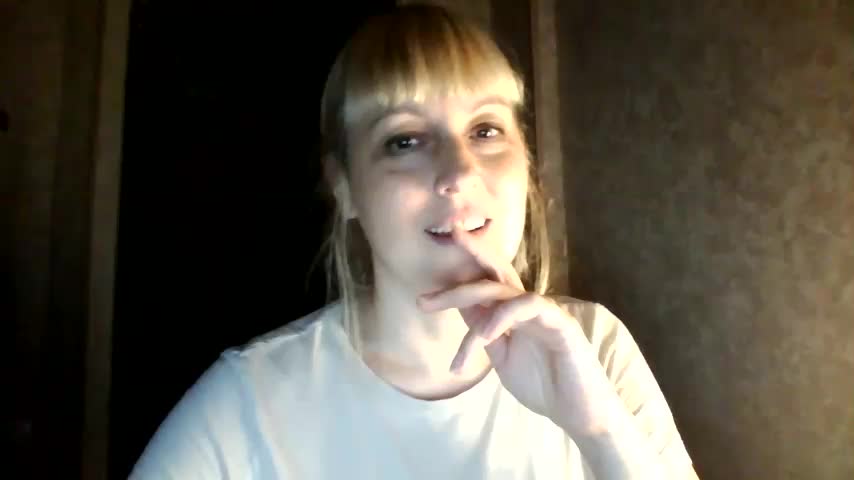 krisss2016 Live Sex December 11, 2025