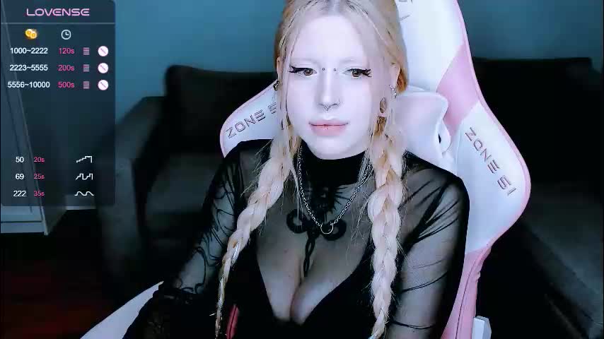 succubus_leslie Live Sex December 11, 2025