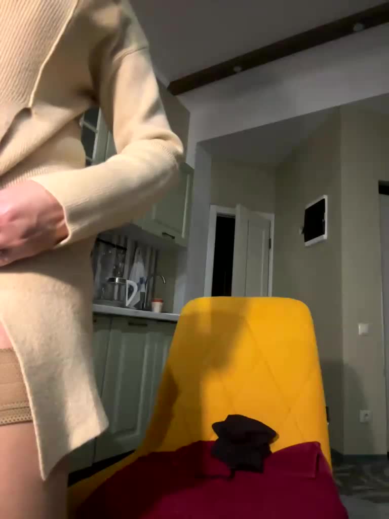 Pink-Lips Live Sex December 13, 2025