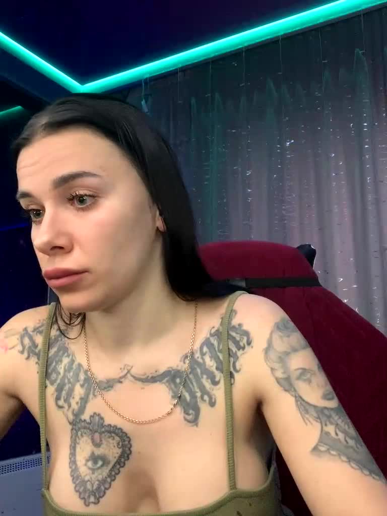 deva_maria Live Sex December 11, 2025