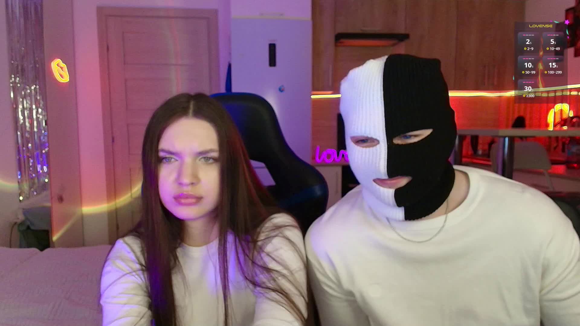 TwiceAsHotXXX Live Sex December 13, 2025