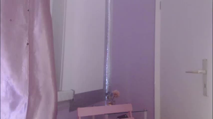 melli23 Live Sex December 10, 2025