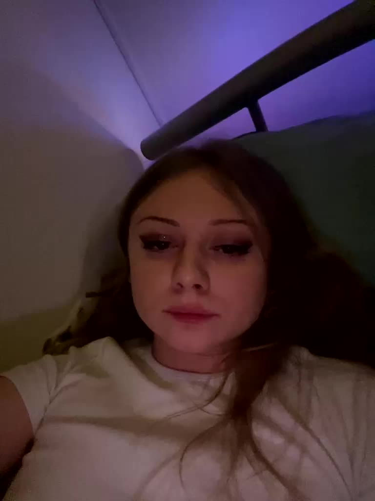 VixyVee Live Sex 2025.12.10