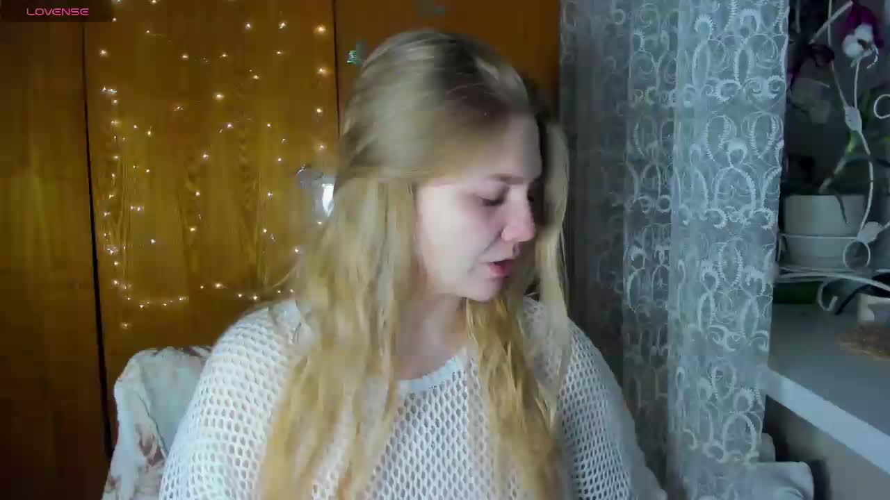 Emma-Frizea Live Sex December 11, 2025