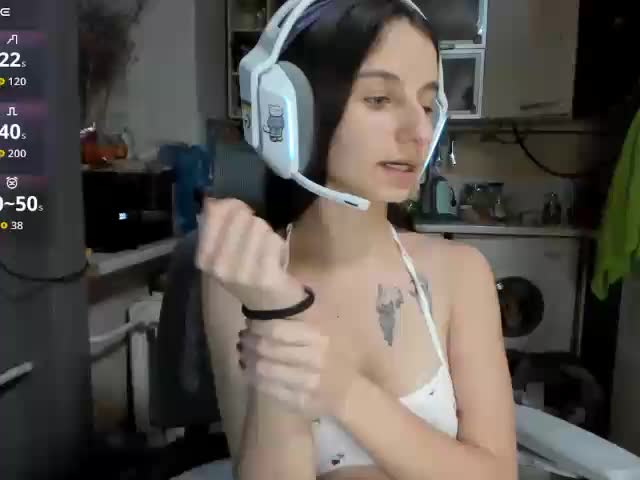 KikNika Live Sex December 13, 2025