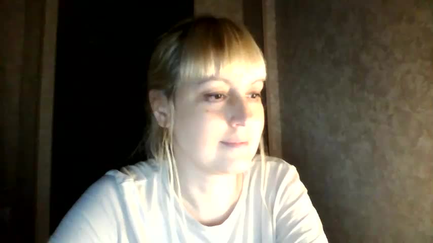 krisss2016 Live Sex December 11, 2025