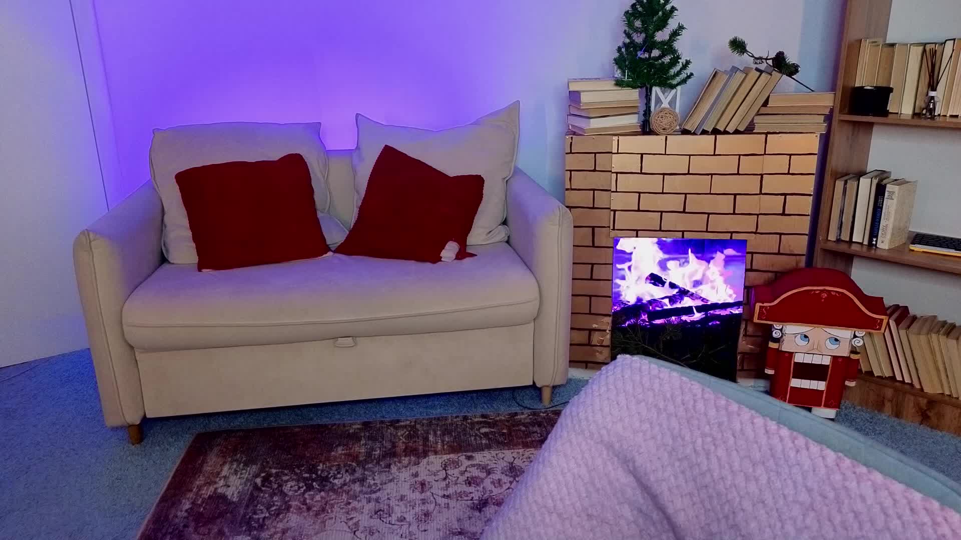 CoralineJones Live Sex December 12, 2025