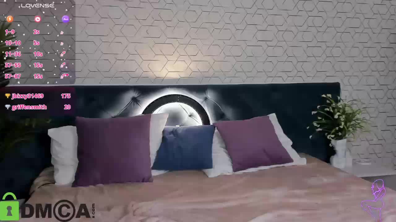 Hi-Karu Live Sex December 13, 2025