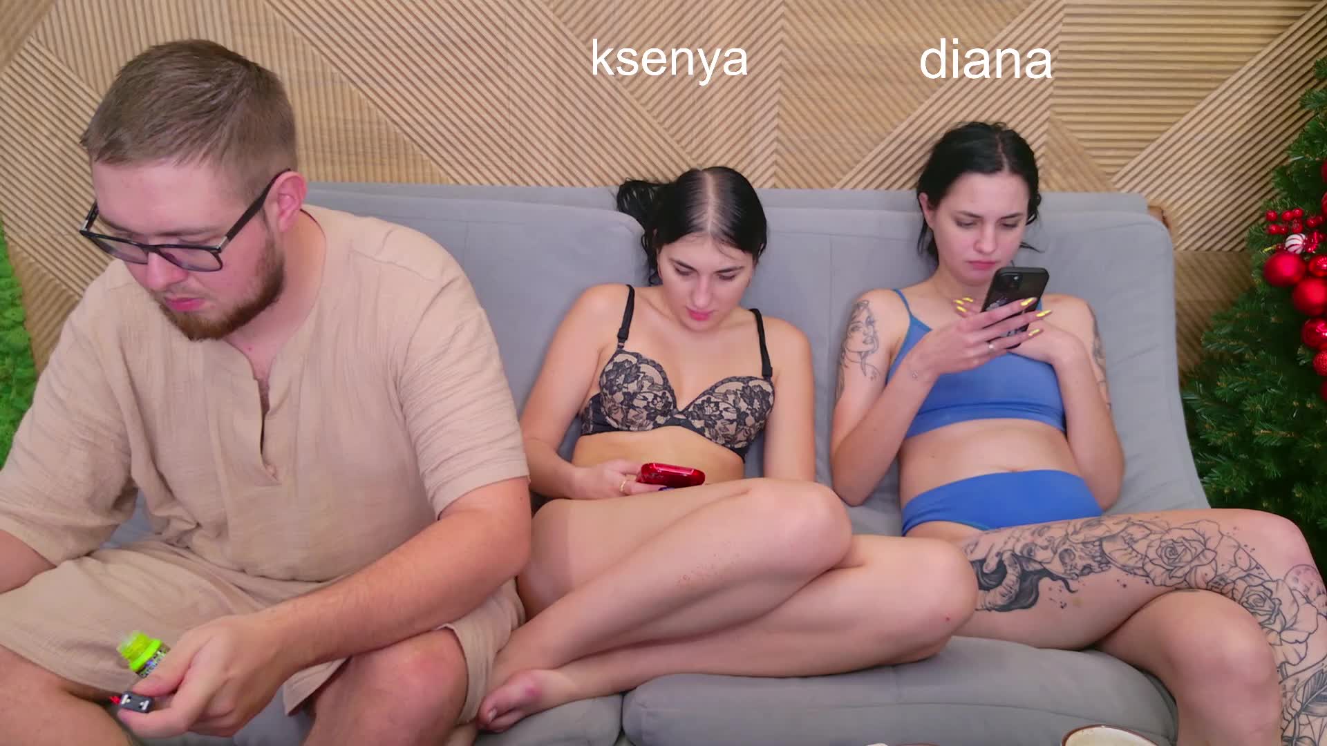 WebcamSlut Live Sex December 12, 2025