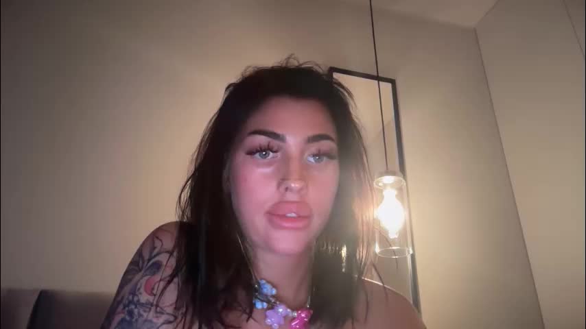 marakuia054 Live Sex December 13, 2025