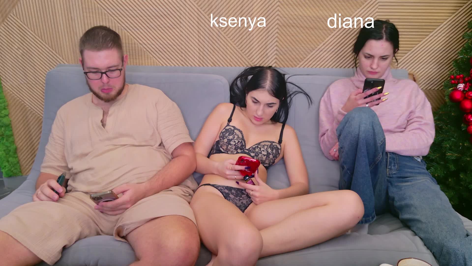 WebcamSlut Live Sex December 12, 2025