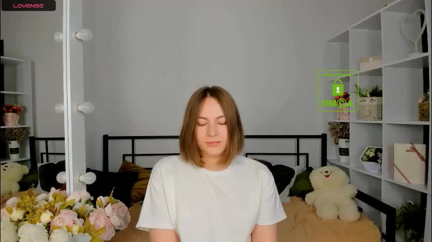 elma_lily Live Sex December 13, 2025