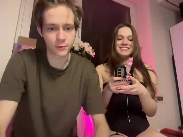 titsDestroy2007 Live Sex December 14, 2025