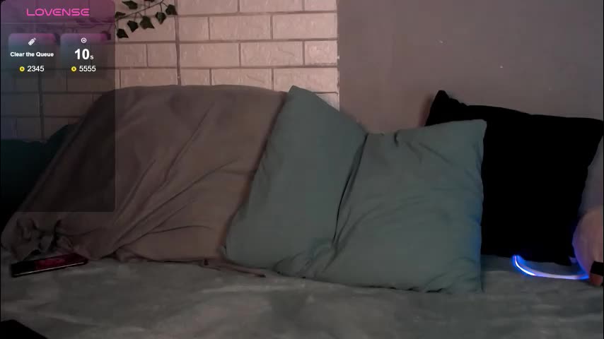 _lustica_ Live Sex December 12, 2025