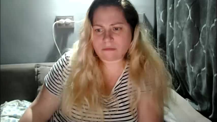 candycream74 Live Sex December 11, 2025