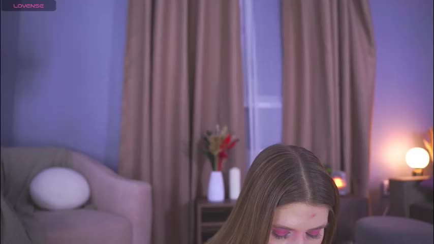 alisia_spinnet Live Sex December 12, 2025