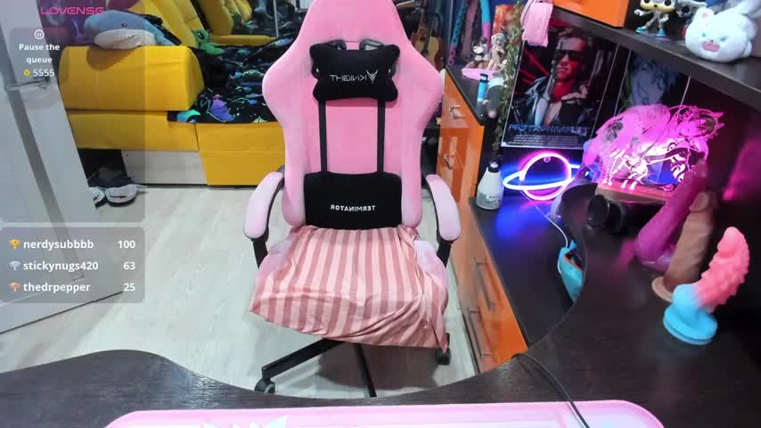 Softie_Sofy Live Sex December 11, 2025