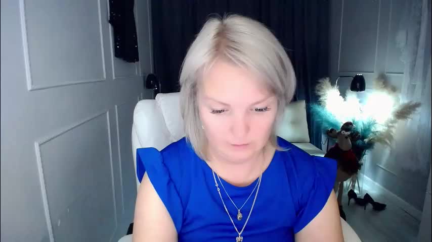 emmmam Live Sex December 13, 2025