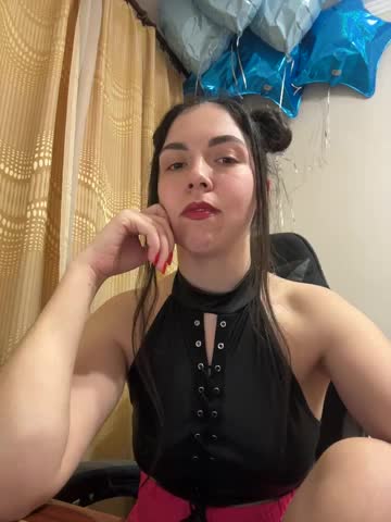 Vika19981 Live Sex December 14, 2025