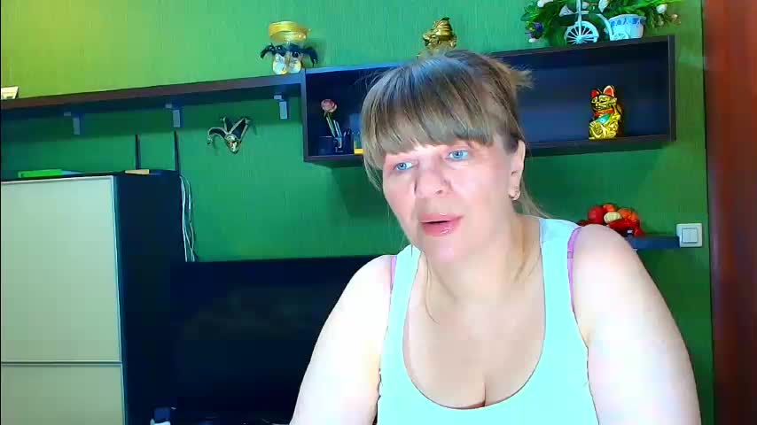 Veronika_Gold Live Sex December 12, 2025