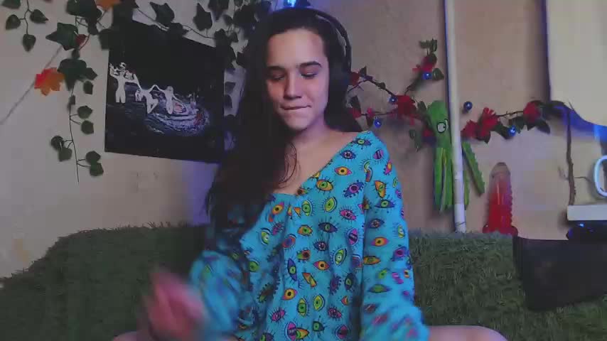 Tiny_Witch Live Sex December 12, 2025