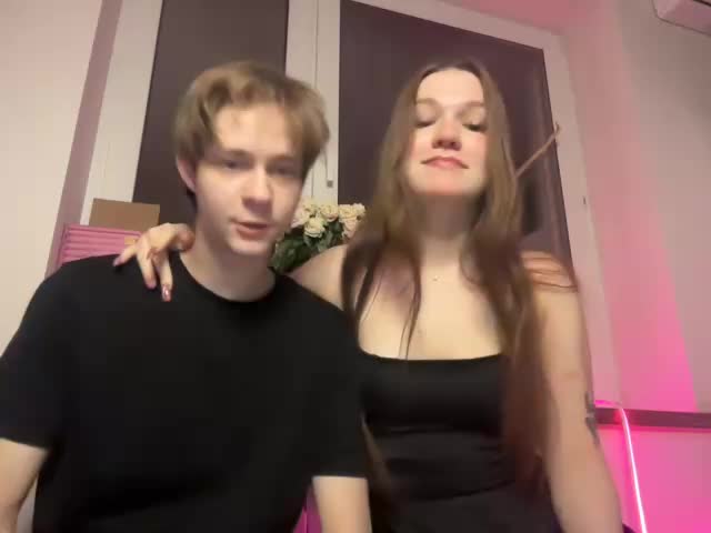 titsDestroy2007 Live Sex December 14, 2025