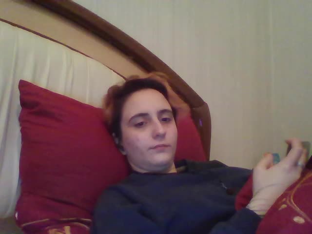 Hotredhead01 Live Sex December 12, 2025