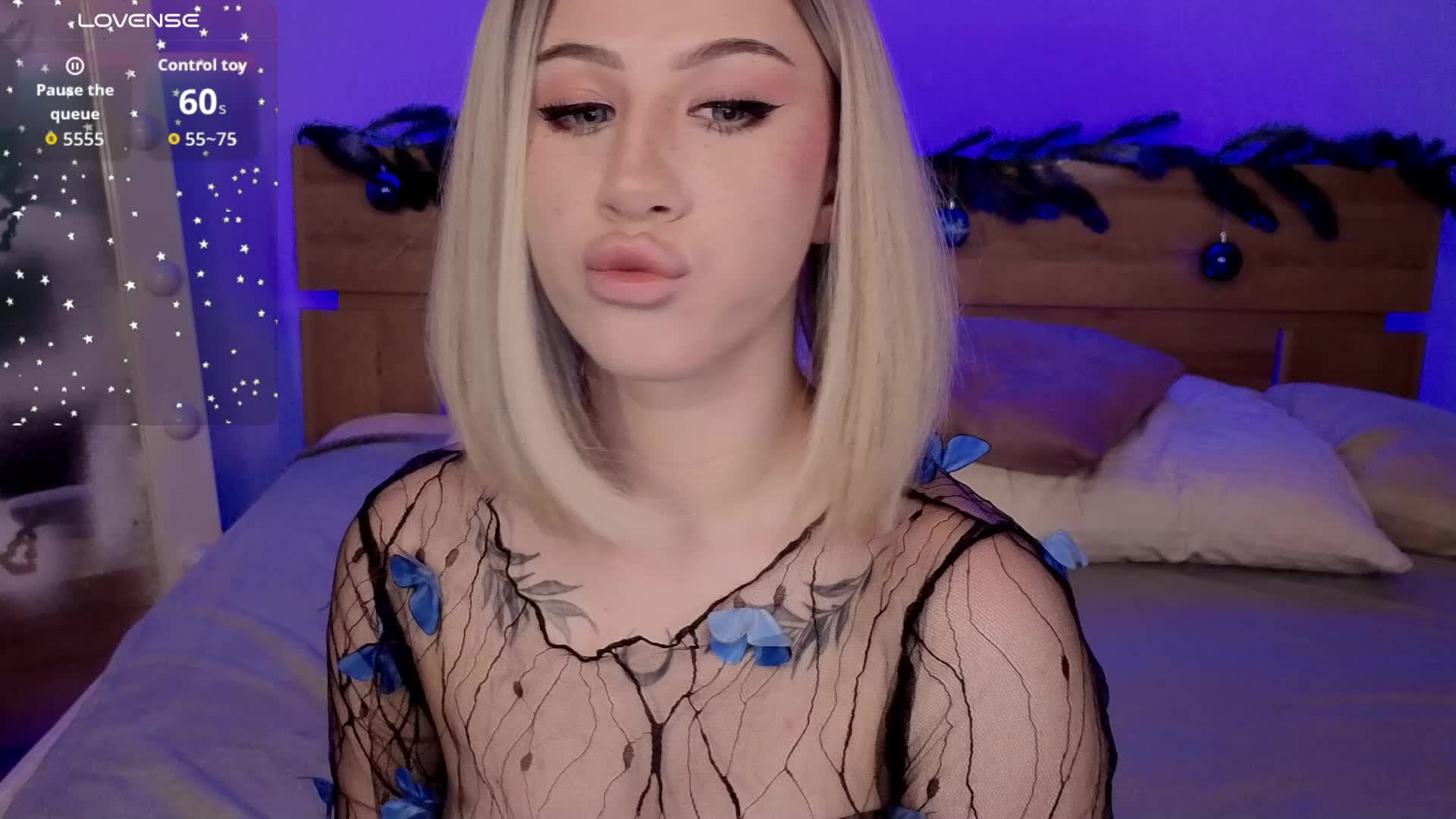 Necucubi Live Sex December 12, 2025