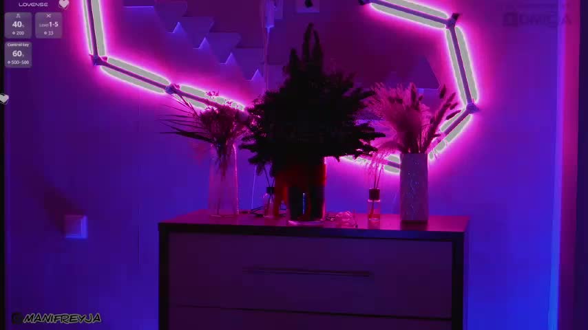 ManiFreyja Live Sex December 12, 2025