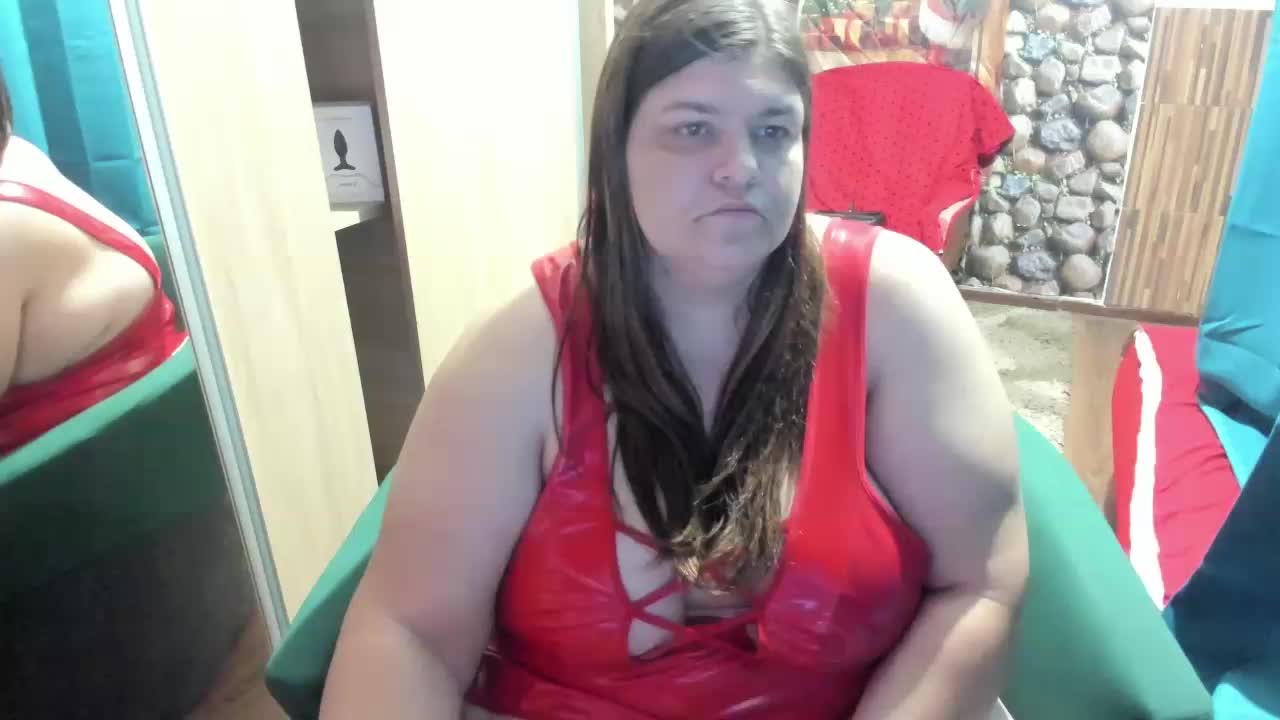 Ionysexylips69 Live Sex December 12, 2025