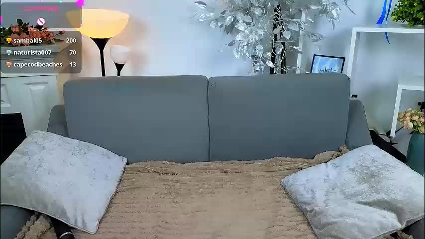 ollistiw Live Sex December 17, 2025