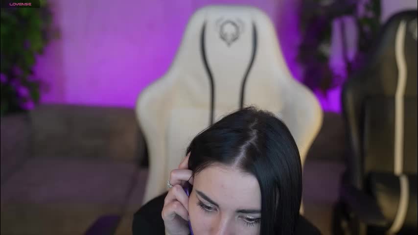 kira0541 Live Sex December 17, 2025