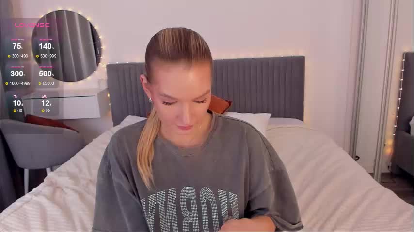 cassietyler Live Sex December 17, 2025